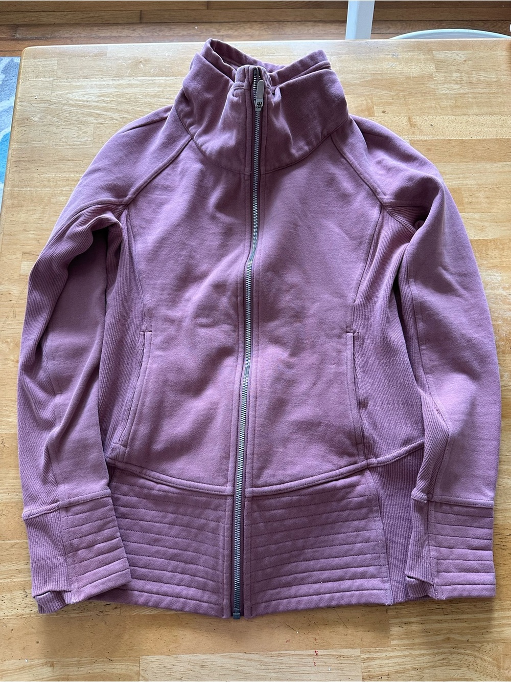 Lululemon radiant jacket size 6